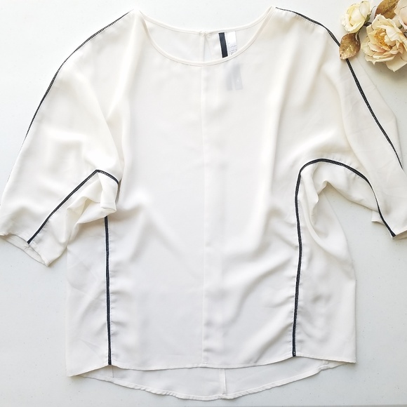 Kensie Tops - Kensie Ivory Top with Open Knit Black Detailing
